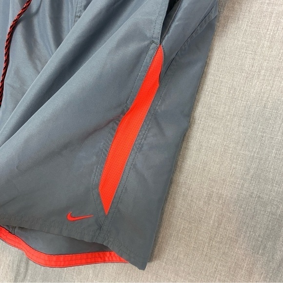 Nike Swim Trunks Shorts Mens Large Mesh Insert Elastic Waist Gray - Picture 7 of 10